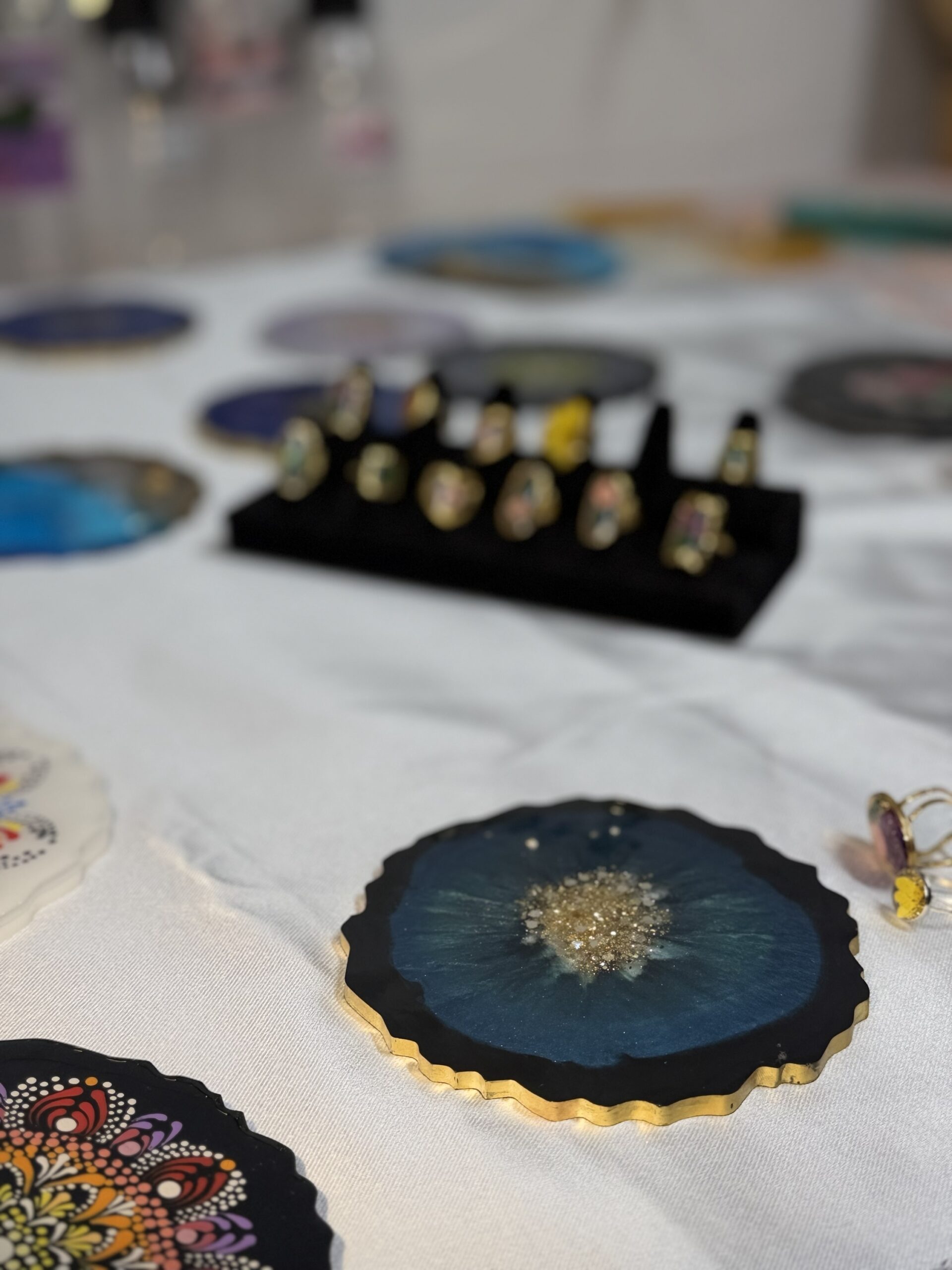 Midnight Sapphire Resin Geode Coaster with Gold Edge – Handmade Luxury Home Accent (4 pieces Set) - Image 2