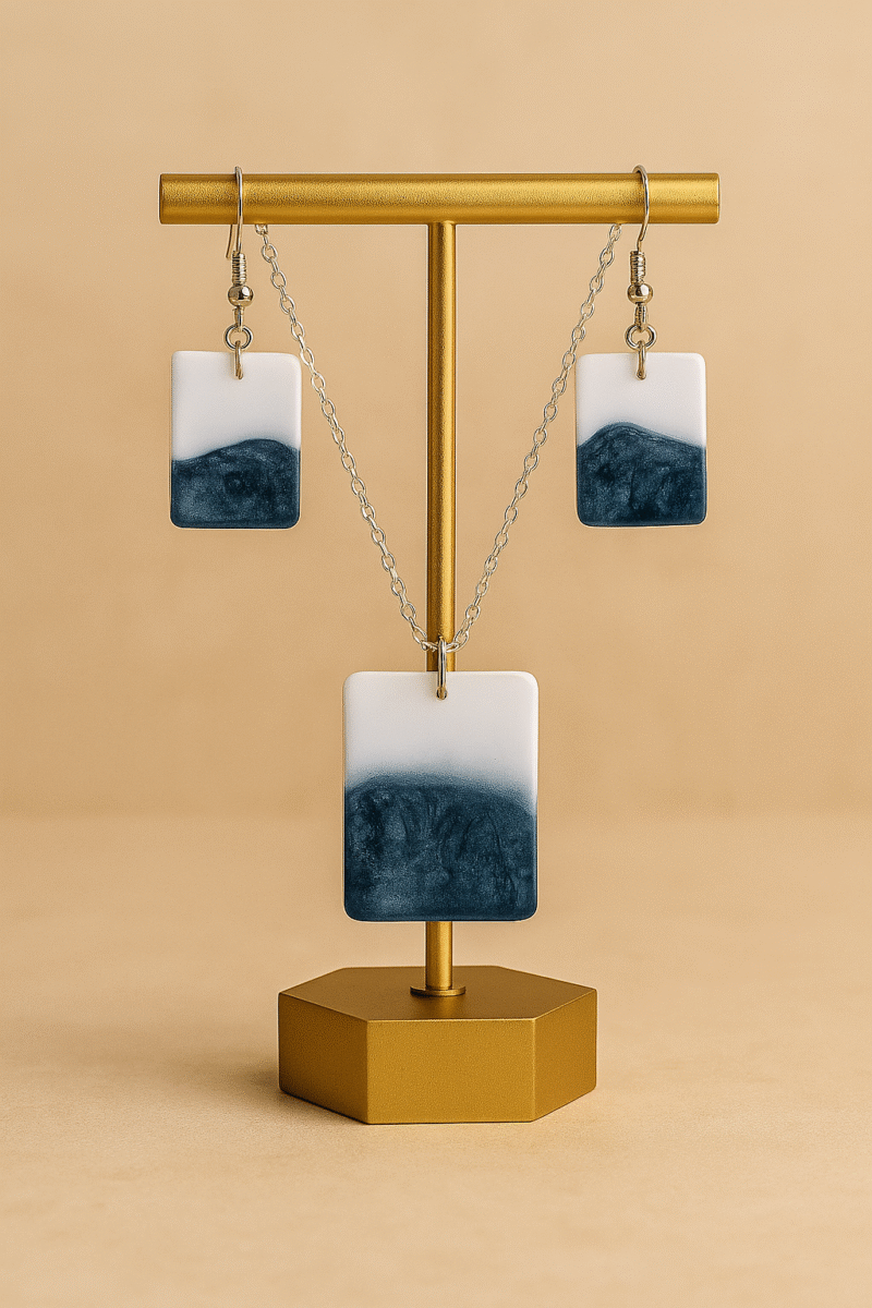Ocean Mist Resin Jewelry Set – Silver Chain Pendant & Matching Earrings in Blue-White Marble Gradient - Image 2